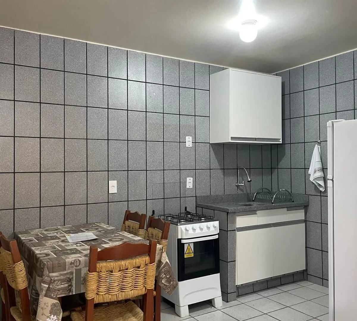 Residencial Ayrton Apart Florianópolis 0*,